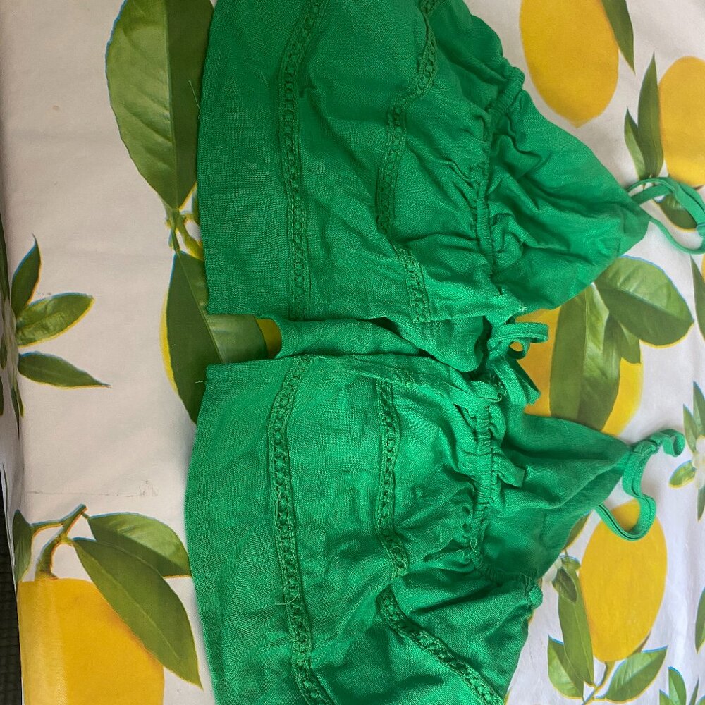 Green Crop top. V Line